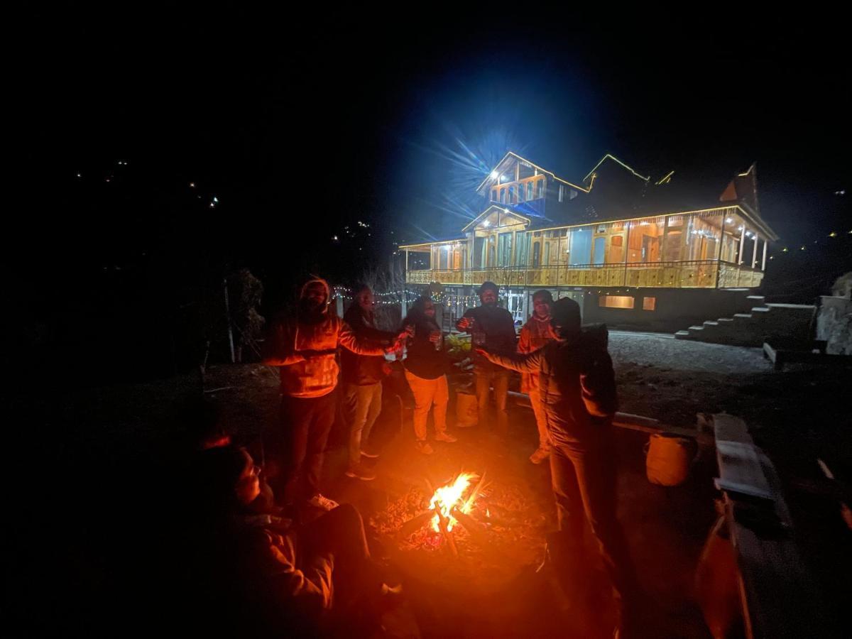 The Offbeat Chalet Jibhi Exterior foto